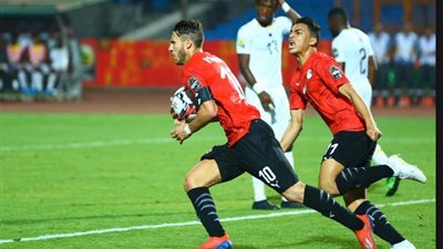 رمضان صبحي يدرك التعادل لمنتخب مصر الأوليمبي ويسجل الهدف الثاني في غانا
