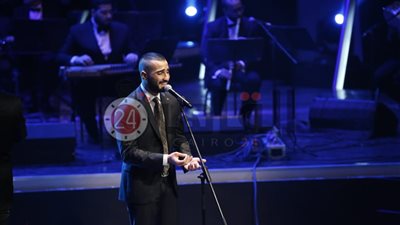 محمد الشرنوبي: “مش مصدق إن في راجل بيحبني”