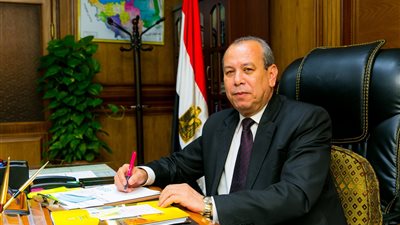 إحالة 23 طبيبًا وموظفًا بمركز طبي في كفر الشيخ للتحقيق