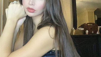 شاهد.. الراقصة جوهرة تنشر صورًا جديدة لها مرتدية “الصليب” (صورة)