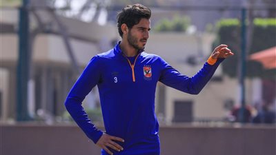 فايلر يطمئن على حمدي فتحي قبل السفر إلى ألمانيا