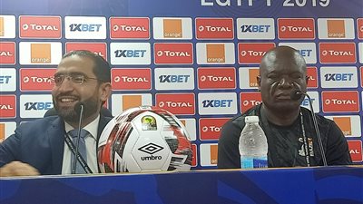 مدرب زامبيا الأوليمبي: نشجع الزمالك ونتمنى وجود الجمهور المصري لمؤازرتنا غدًا