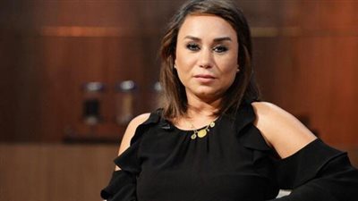 إنجي علي تقدم افتتاح مهرجان القاهرة السينمائي على نايل سينما