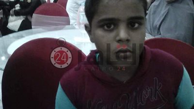 القصاص القصاص.. وقفة احتجاجية لزملاء تلميذ الصعق الكهربائي بالدقهلية (فيديو)