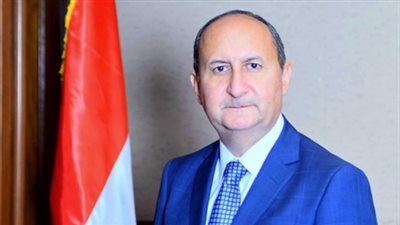 الحكومة توضح حقيقة استحواذ بعض الشركات على صفقات تجارية بعينها