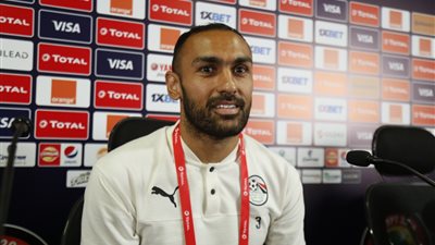 رد فعل غير متوقع من اللاعب أحمد المحمدي بعد فوز المنتخب الأولمبي ببطولة أمم إفريقيا (صور)