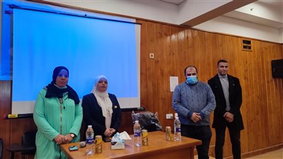 جامعة الفيوم تُناقش الإجراءات الاحترازية لمكافحة العدوى داخل المستشفيات وضرورة تطعيم الأطباء