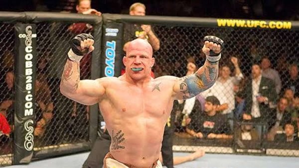 بطل العالم السابق