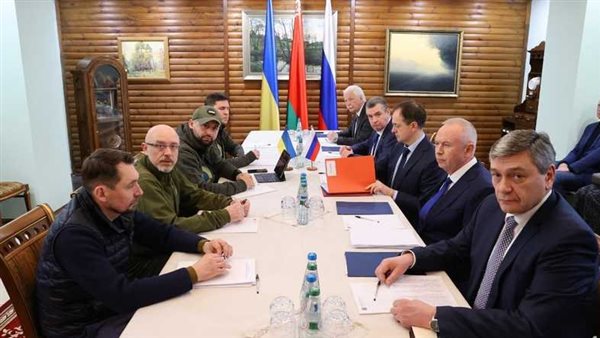 وفدي روسيا وأوكرانيا