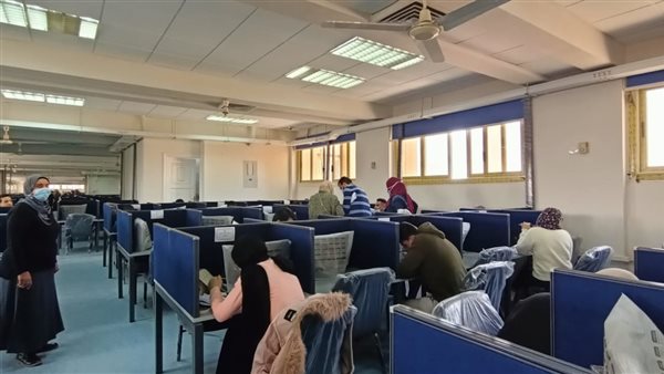 العائدين من أوكرانيا