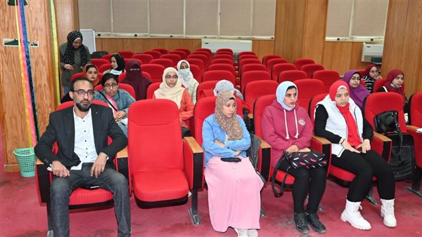 ندوة بجامعة الفيوم