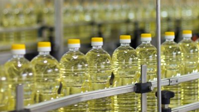 بعد الارتفاع الكبير.. 1000 جنيه تراجع في سعر طن الزيوت المستوردة