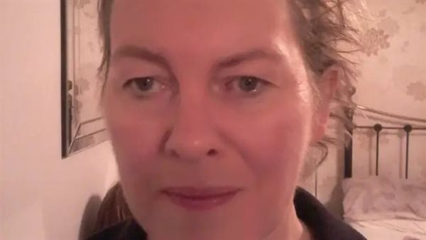 السيدة جو نايت