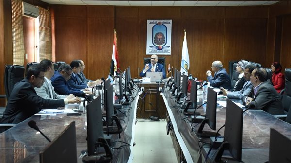 مجلس جامعة الأقصر