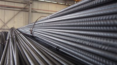 شركتا حديد المصريين والسويس للصلب تثبتان سعر الطن خلال يونيو الجاري