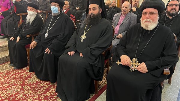 الوفد الكنسي في جنازة