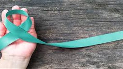 الصحة تحذر السيدات من تورم في الساقين ضمن أعراض الإصابة بسرطان عنق الرحم