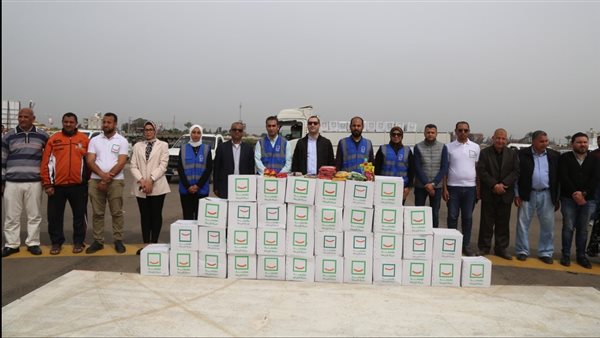 استلام كراتين مواد