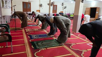 المساجد تستقبل ضيوف الرحمن في أول ليلة من رمضان