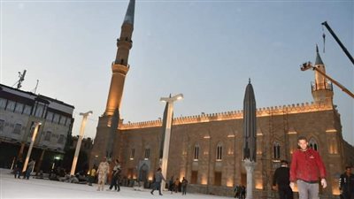 استعدادات مسجد الحسين لاستقبال المصلين لأداء التراويح في شهر رمضان| بث مباشر