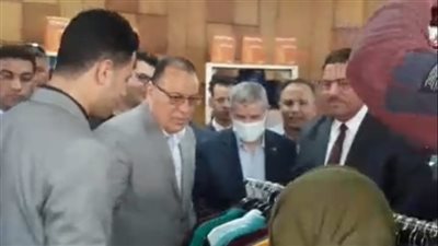 بث مباشر | افتتاح منفذ الزقازيق لبيع الملابس والأحذية والأقطان بتخفيضات تصل إلى 50 %