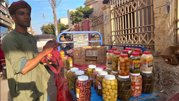 محسن سيد بائع مخلل