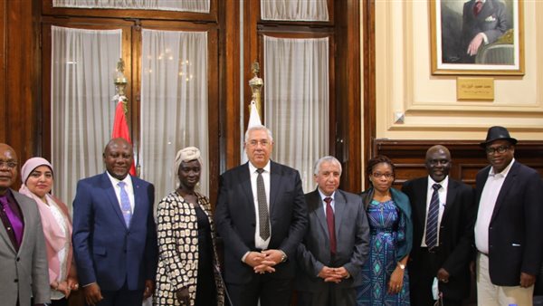 مركز الارز الافريقي