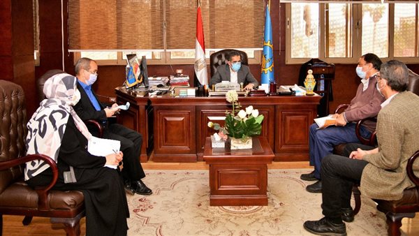 محافظ الغربية يتابع