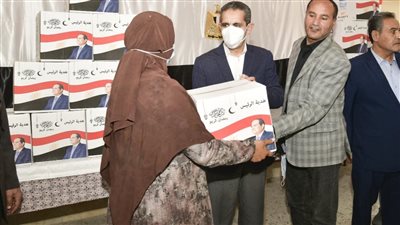 توزيع 60 ألف كرتونة هدية الرئيس بالمحلة الكبرى