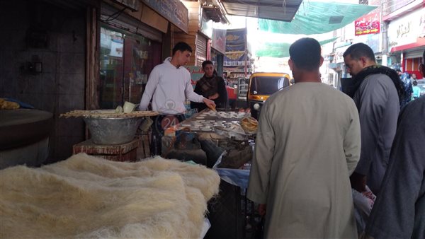 إقبال المواطنين على