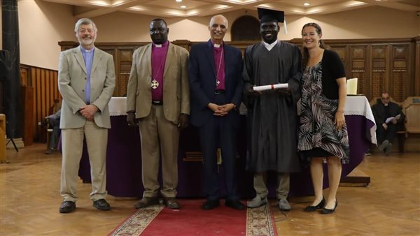 تخريج دفعة جديدة