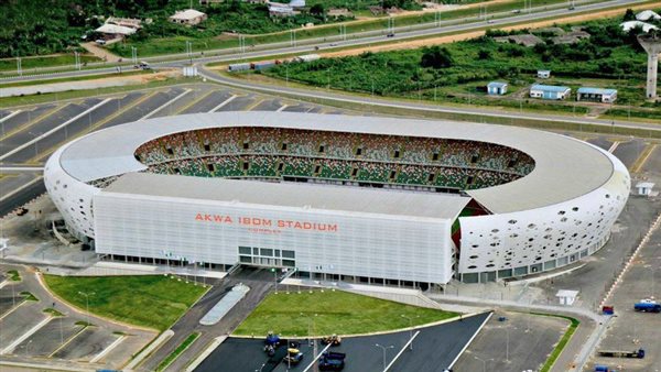 ملعب أكوا إيبوم