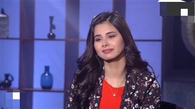 منة عرفة لمنتقديها: متعرفوش 5% من حياتي ولو حكيت اللي حصلي هصعب على الناس