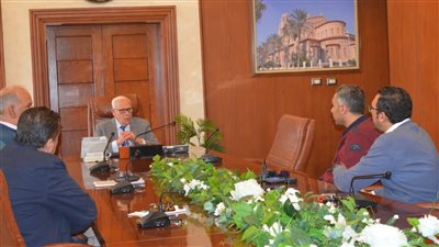 أبرزها مول الملابس المستعملة.. محافظ بورسعيد يتابع سير العمل في عدد من المشروعات