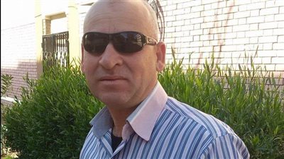 المئات يشيعون جنازة معلم توفي أثناء صلاة التراويح بالعريش