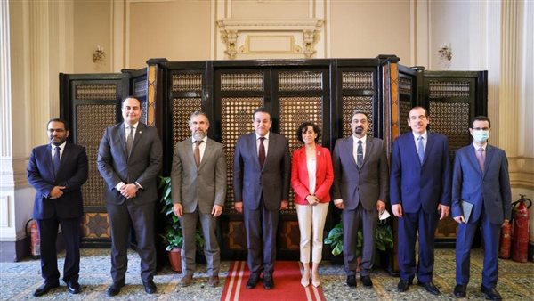 القائم بأعمال وزير