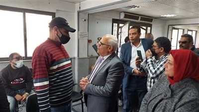 استمرار جولات المسئولين بالمراكز التكنولوجية لضمان تقديم خدمة متميزة للمواطنين ببورسعيد | صور