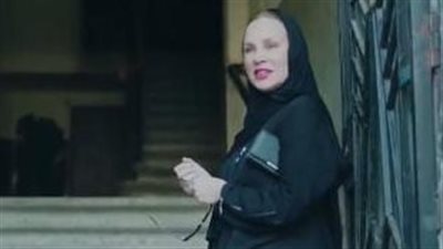 شيرين رضا تخالف قوانين شركة فيفي عبده.. ملخص الحلقة الثالثة من مسلسل شغل في العالي