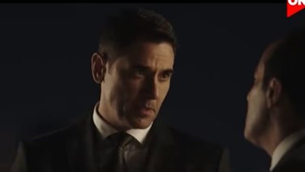 أحمد عز في دور ضابط