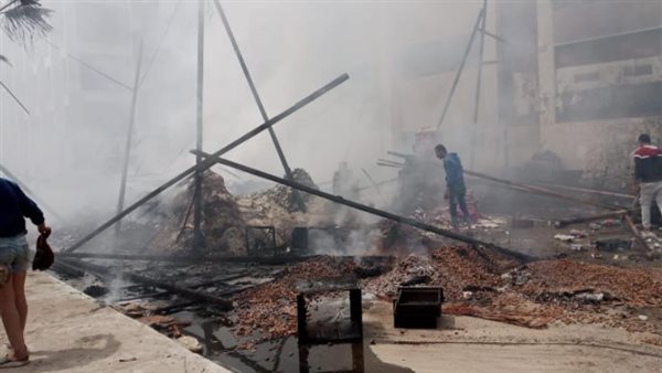 جانب من الحريق