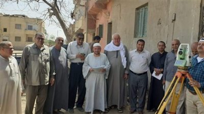 إزالة مخالفات البناء ومتابعة الرفع المساحي لمشروعات حياة كريمة في الواسطي ببني سويف 