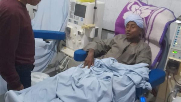 وكيل صحة قنا يتفقد