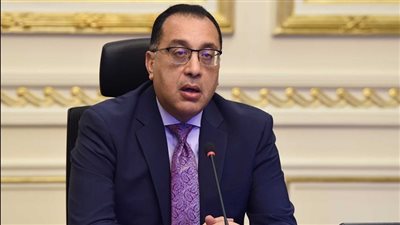 مدبولي يعقد اجتماعًا لاستعراض مقترحات تحفيز الاستثمارات بقطاع السيارات والصناعات المغذية بشرق بورسعيد