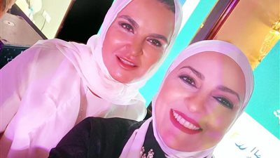 بالطرحة البيضاء.. أحدث ظهور لـ وزيرة الاستثمار السابقة سحر نصر مرتدية الحجاب 