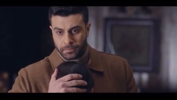 مهند حسني في ملف