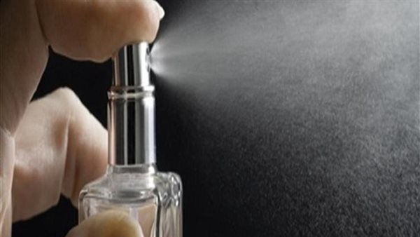 حكم استعمال العطر