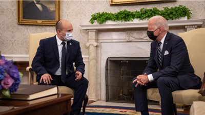 بدعم من مصر والأردن.. البيت الأبيض يقترح عقد اجتماع بين الإسرائيليين والفلسطينيين