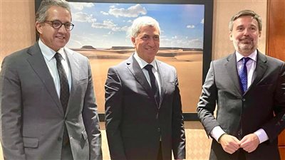 وزير الآثار يبحث مع السفير الإيطالي بالقاهرة دفع الحركة السياحية الوافدة لمصر | صور 