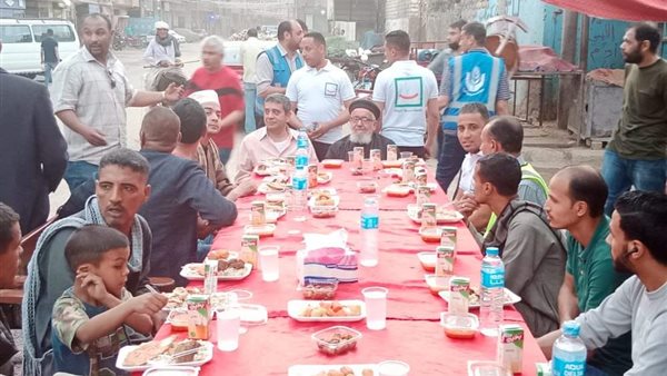 أقباط قنا يشاركون