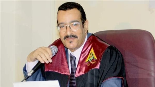 الدكتور حسام حمدي